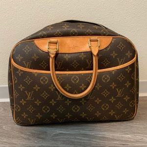 Louis Vuitton Monogram Leather Deauville Bag
